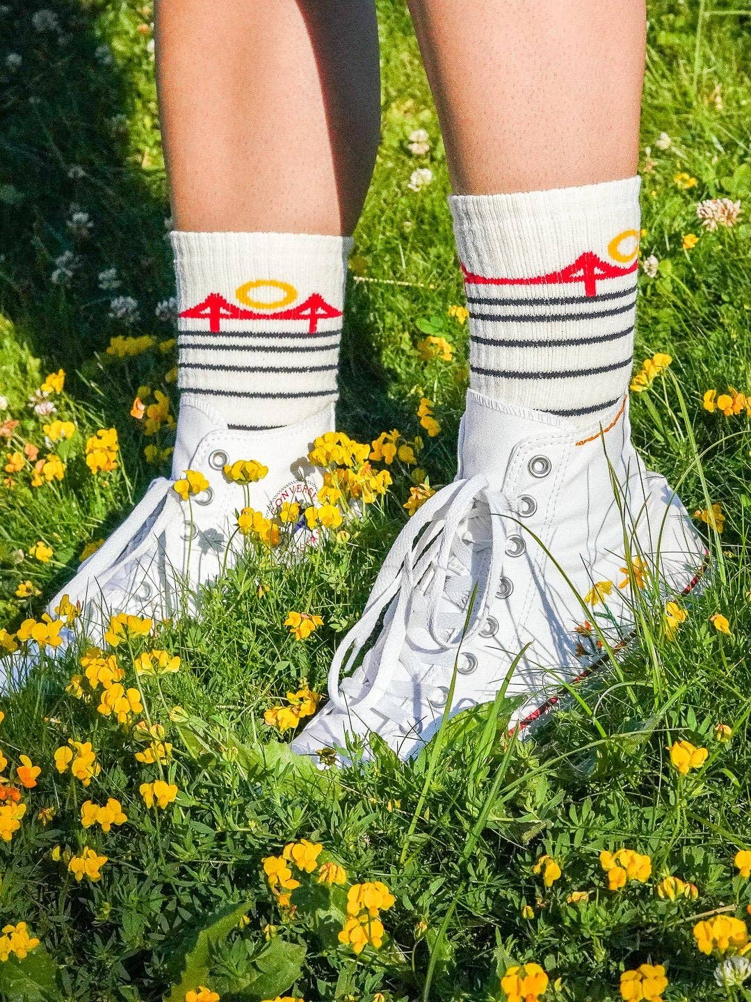 Minimal Bridge Unisex Socks White